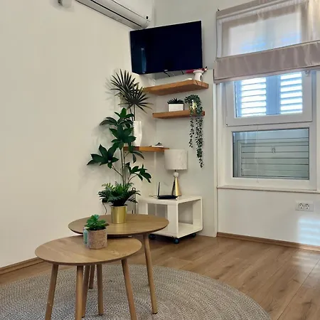 アパート A-lux *